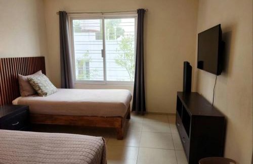 Tlaquepaque Casa | Casa para grupos grandes por el ITESO