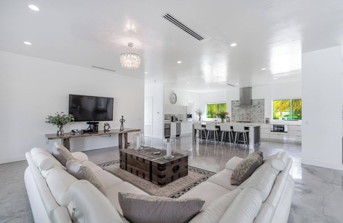 Princeton Cama Y Desayuno | Casa Paradiso - Beautiful 1.5 Acre Modern Paradise