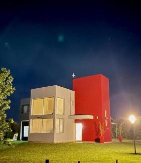Alta Gracia Casa | Casa Paris Puerto del Aguila