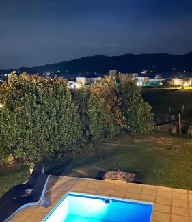 Alta Gracia Casa | Casa Paris Puerto del Aguila