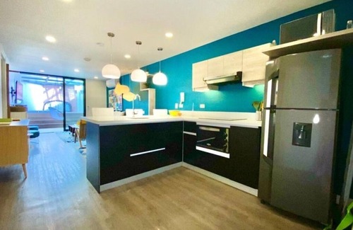 Laureles - Estadio Apartamento | Casa Patio 101 Elegante apto 3 hab. con jacuzzi