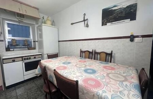 Fuencaliente Casa | Casa Patricia con Piscina Climatizada, Barbacoa y Gym