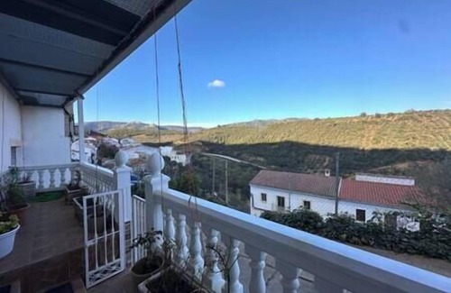 Fuencaliente Casa | Casa Patricia con Piscina Climatizada, Barbacoa y Gym