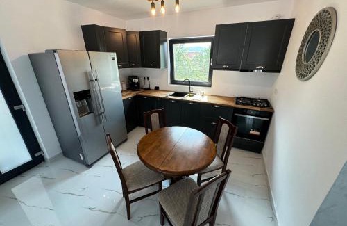Curtea De Arges Apartamento | Casa Paul