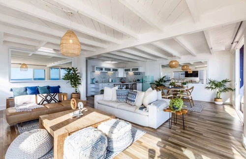 Malibu Casa | Casa Penelope by Oraklus