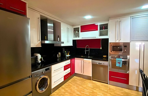 Poblats Maritims Casa | Casa Pepi | Jacuzzi | Oceanographic | City of Arts | RioTuria 5 min
