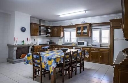 Braganca Casa | Casa Pereira is located in the village of Soeima, Alfândega da Fé