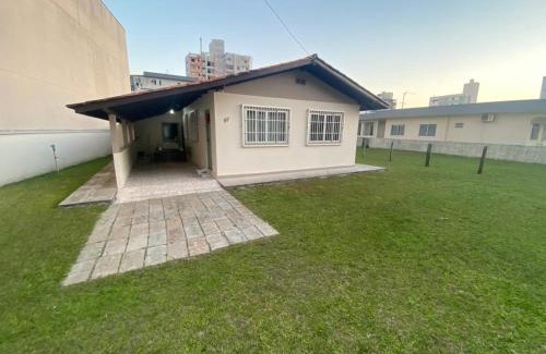 Gravata Casa | Casa Perto da Praia 100m em frente a pedra Miraguaia Gravatá