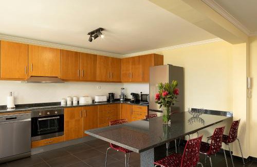 Prazeres Casa | Casa Pimenta in Fajã da Ovelha