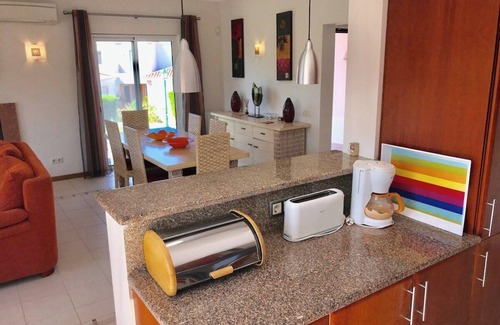 Estombar Chalet De Esquí | Casa Pinta