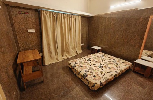 Adyar Casa | Casa pinto Valencia