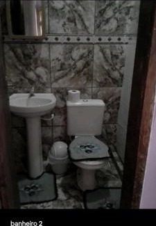 Jacone Casa | Casa Piscina, Saquarema, Jaconé, segundo andar, independente, com 2 quartos 2 banheiros, cozinha e varanda superior. Com piscina e churrasqueira exclusiva para hospedes, garagem