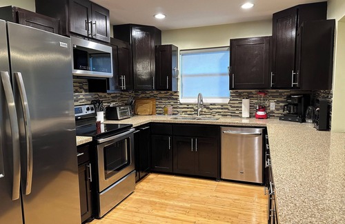 Rancho Viejo Casa | Casa Pizarro- Family Friendly Home on the Resaca in a Country Club Neighborhood!