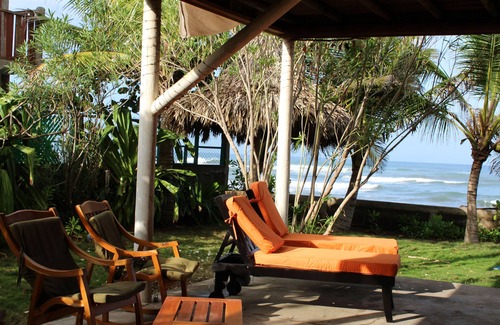 San Diego Casa | Casa Playa San Diego. Delante de la casa se encuentra una de las mejores olas de Nic.