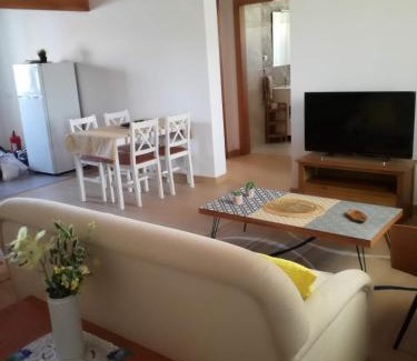 Bemparece Casa | Casa Pompona 3