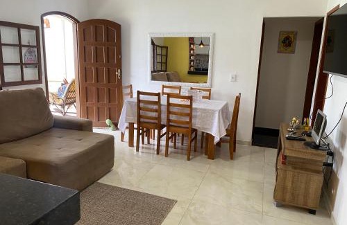 Praia Seca Casa | Casa por do Sol amarelo