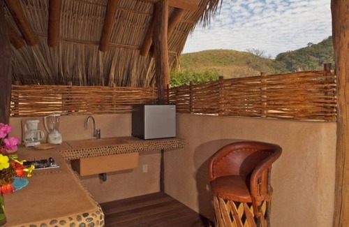 Troncones Villa | Compuesto Casa Porvenir: La Casita & El Nido - Elegancia esculpida en la playa