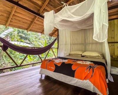 Nuqui Casa | Casa Prana, Termales, Nuqui