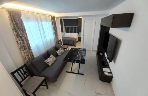 La Catedral Apartamento | Casa Puerta de Almodovar