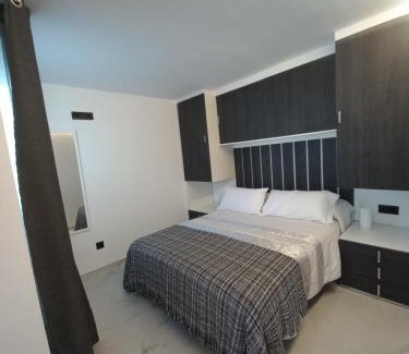 La Catedral Apartamento | Casa Puerta de Almodovar