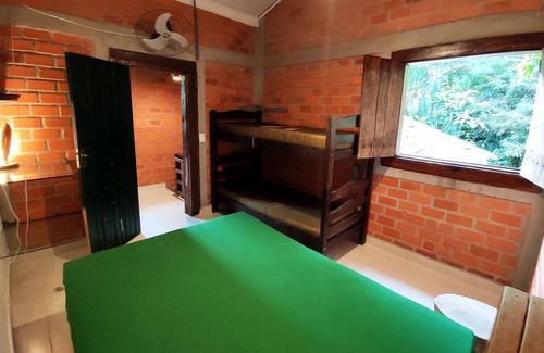 Praia do Pauba Chalet De Esquí | Casa Rústica com WiFi e churrasq em São Sebastião