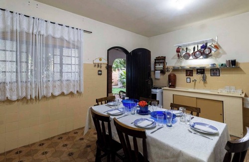 Quinta do Guarau Chalet De Esquí | Casa rústica com Wi-Fi, garagem e aceita pet
