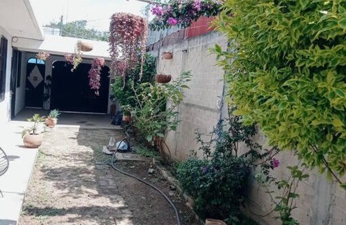 Oaxaca Casa | Casa rústica con cochera privada