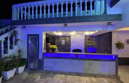Curicica Casa | Casa R2, com piscina a 04 Km do Parque Olímpico