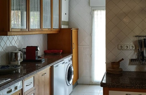 Cabo Roche Chalet De Esquí | Casa Rabat. Grandes espacios cómodos, playa 500m