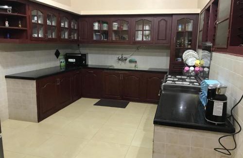 Virarajendrapet Casa | Casa Raihan