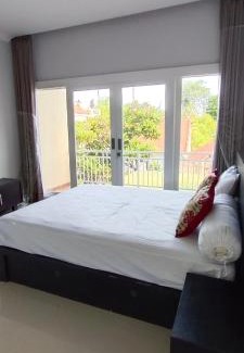 Kartika Plaza Villa | Casa Raya