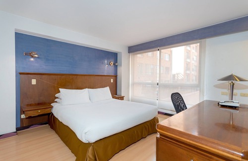 Chico Reservado Hotel | Casa Real 93