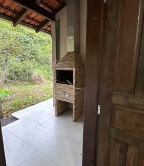 Belchior Baixo Casa | Casa Refúgio Chácara Olhos D'Água