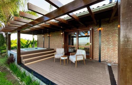 Santa Clara do Sul Casa | Casa refúgio na Vila Tekohá vista acima das nuvens