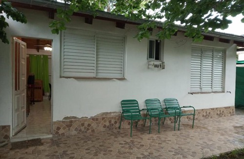 Villa Parque Siquiman Casa | Casa Reinamora