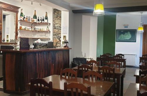 Braganca Casa | Casa restaurante O Pitès