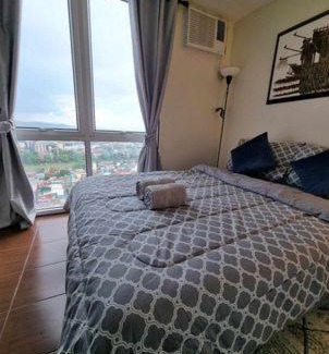 Ugong Apartamento | Casa REYNA at KASARA Urban Residences