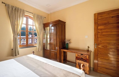 Pilerne Hotel | Casa Riana