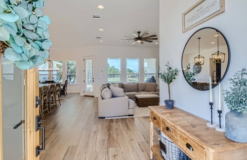 Liberty Hill Casa | Casa Rio Ancho. Near Lakes, Austin & Liberty Hill!