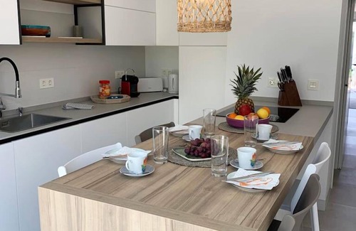 Conil de la Frontera City Center Casa | Casa Rio - Adosado moderno con vistas al mar, cerca de la playa y del centro
