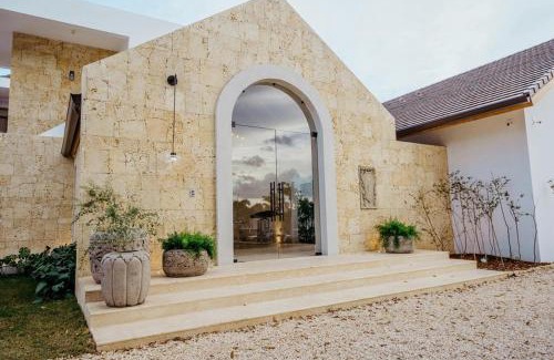 Casa de Campo Villa | Casa Roble