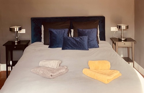 Gares Cama Y Desayuno | Casa Roma Charming bed & breakfast in the center of Montpellier