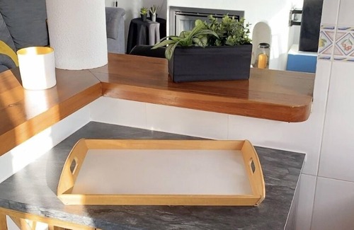 Empedrola Casa | Casa tranquila con hermosas vistas al mar, a la ciudad y a la montaña con wifi