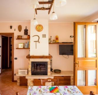 Gazzaniga Casa | Casa Rossella