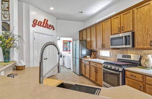 Heritage Palms Casa | Casa Royal Troon- Active 55+ Golf Course Community, Private Home w Pool and Spa!