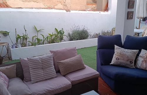 Caudete de las Fuentes Cabaña | Casa rural Alegría, un hogar en la montaña y cerca de la playa