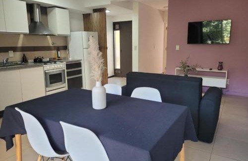 Guaymallen Apartamento | Casa Rubí - Encantador apartamento en Mendoza - Seguridad 24-7 - Cochera privada