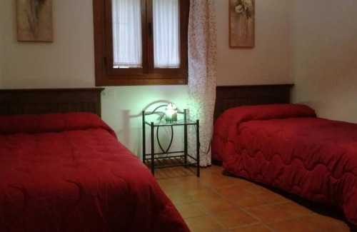 Linares de la Sierra Cabaña | "CASA RURAL AYA I"