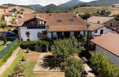 Ultzama Casa | Casa rural ALBIRENA