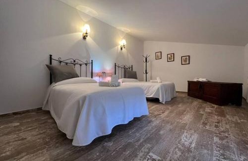 Castillo de Locubin Casa | Casa Rural Alfavila